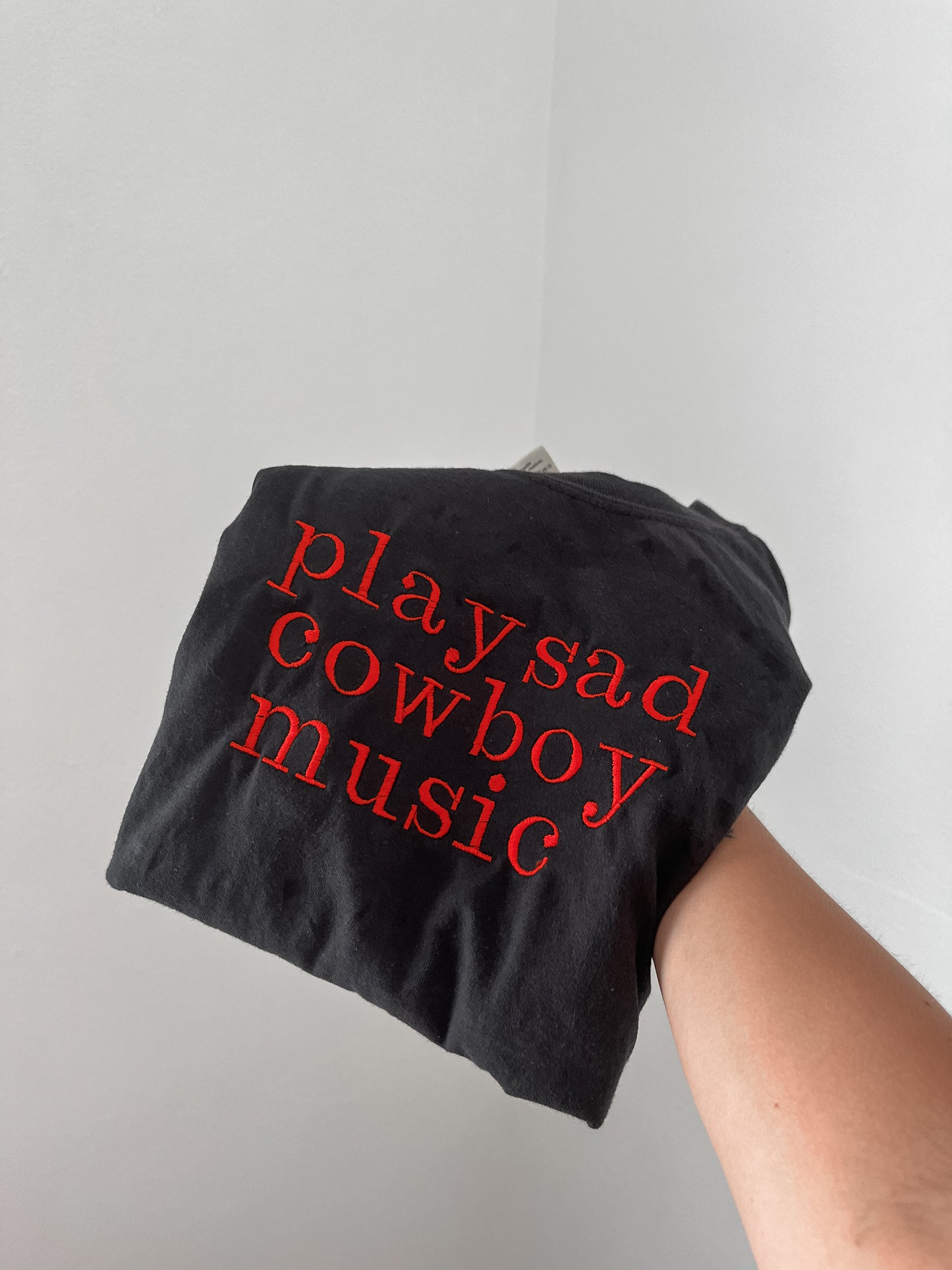 Play Sad Cowboy Music | TEE