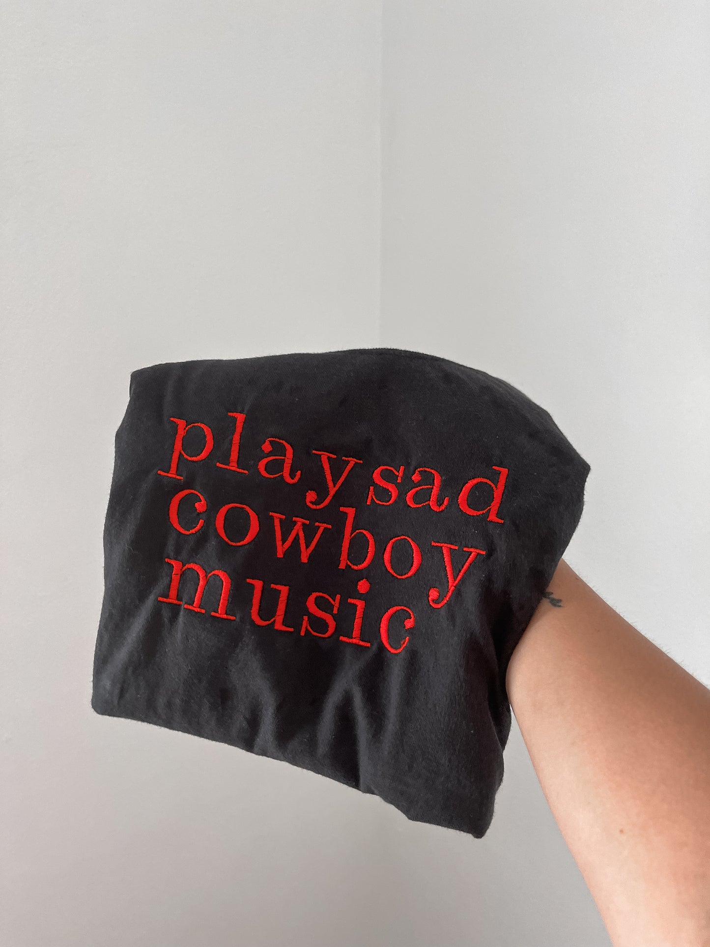 Play Sad Cowboy Music | TEE