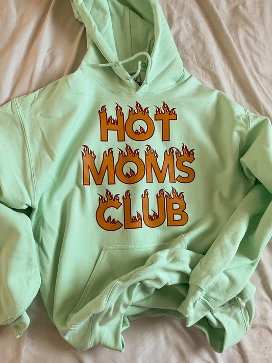 Hot Moms Club | HOODIE